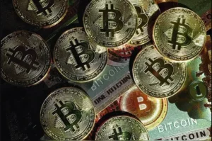 Lee más sobre el artículo El Senado de EE. UU. aprueba el proyecto de ley sobre monedas estables, un hito para la industria de las criptomonedas