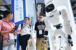 Lee más sobre el artículo El impulso de Beijing por dominar el sector de vanguardia impulsa el auge de las contrataciones, pero los ingenieros cualificados escasean