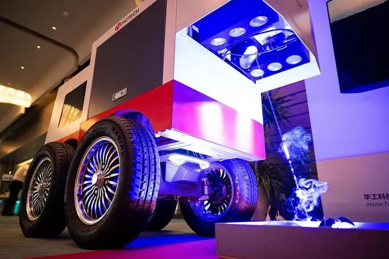 Lee más sobre el artículo Una empresa china presenta un robot láser inteligente para desherbar