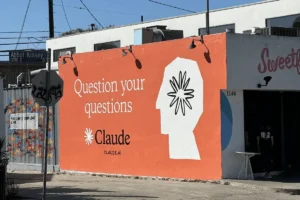Lee más sobre el artículo Anthropic afirma que algunos modelos de Claude ahora pueden poner fin a conversaciones «dañinas o abusivas»