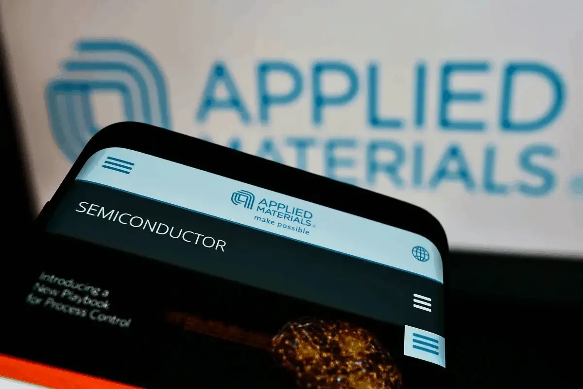 Lee más sobre el artículo Beijing E-Town Semiconductor demanda a Applied Materials por violación de secreto comercial