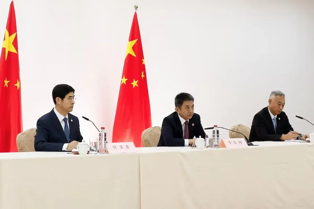 Lee más sobre el artículo China afirma que el acuerdo entre EE.UU. y TikTok es beneficioso para ambas partes y revisará la tecnología de la aplicación y las transferencias de propiedad intelectual