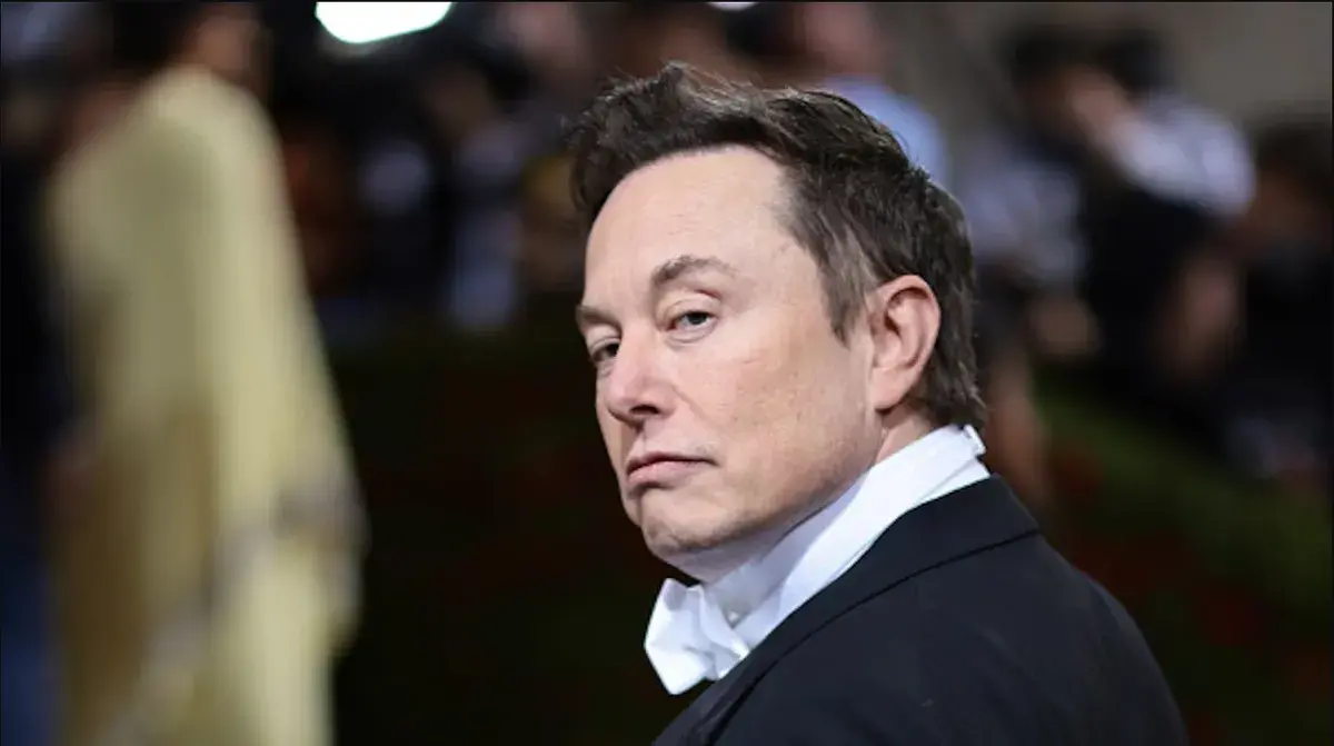 Lee más sobre el artículo Los planes de los robotaxis de Elon Musk traen de cabeza a los reguladores norteamericanos