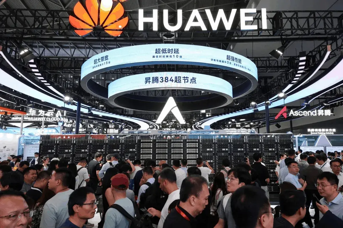 En este momento estás viendo Las ganancias de Huawei en el primer semestre caen un 32% debido a la mayor inversión del gigante tecnológico en I+D