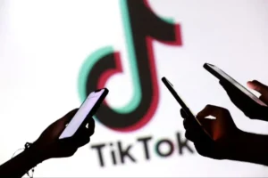 Lee más sobre el artículo Trump podría volver a extender la fecha límite para la venta o desinversión de TikTok