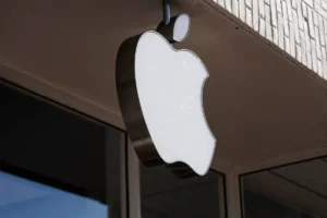 Lee más sobre el artículo El nuevo director de Apple para el proyecto de búsqueda con IA similar a ChatGPT se marcha a Meta