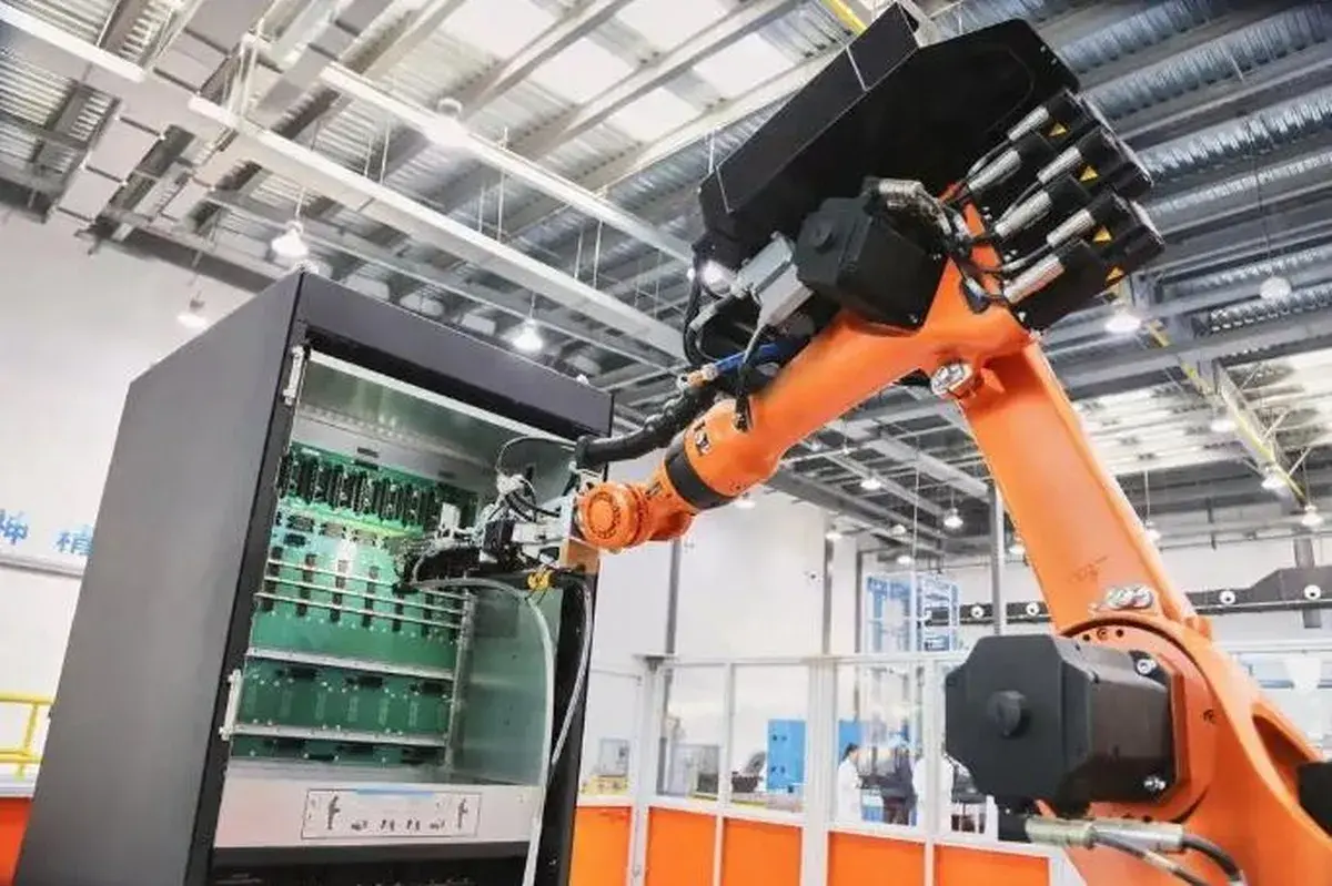 En este momento estás viendo La IA modela la fábrica y aumenta la eficiencia