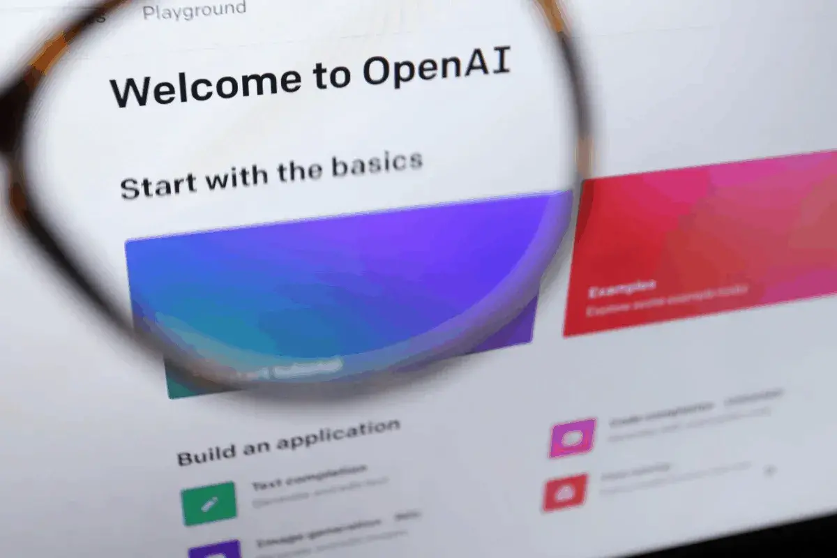 Lee más sobre el artículo OpenAI permite a los usuarios realizar compras directamente en ChatGPT, comenzando con Etsy y Shopify