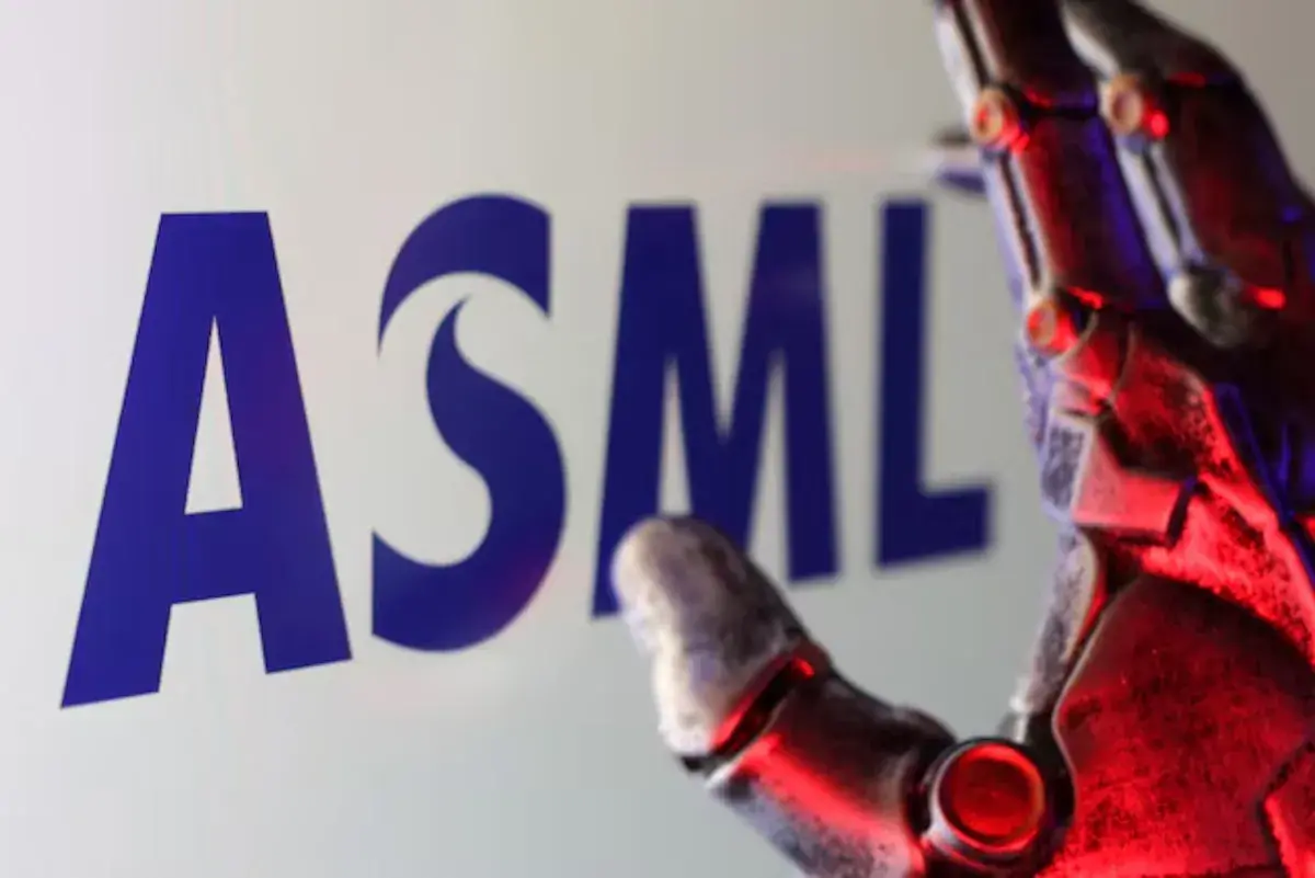 Lee más sobre el artículo El proveedor de chips ASML se prepara para sumarse a la ola de megaacuerdos en IA