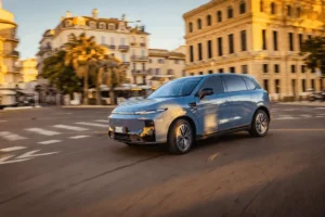 Lee más sobre el artículo Fabricantes chinos de vehículos eléctricos (VE) aceleran el crecimiento en el extranjero como protección contra la caída de las ventas en China continental