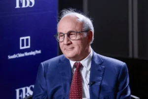 Lee más sobre el artículo La innovación es clave para frenar la feroz competencia desleal en China, afirma el cofundador de Two Sigma