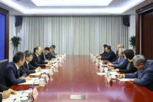 Lee más sobre el artículo La directora ejecutiva de AMD, Lisa Su, se compromete a realizar inversiones “más profundas” en China en una reunión con el ministro de Industria