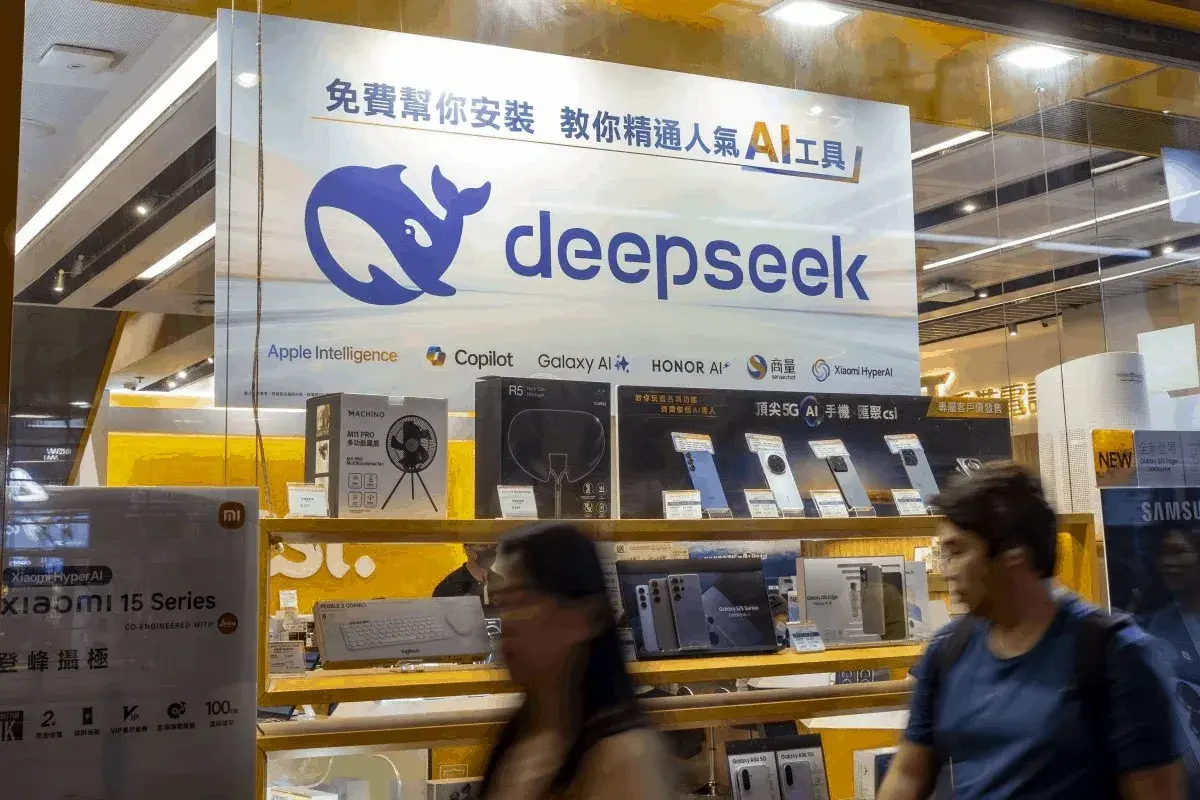 Lee más sobre el artículo DeepSeek de China desafía a Google DeepMind y OpenAI con un nuevo modelo de IA