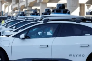 Lee más sobre el artículo Waymo habla sobre tecnología de seguridad mientras los autos autónomos enfrentan escrutinio