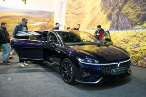 Lee más sobre el artículo Los fabricantes chinos de vehículos eléctricos registran ventas electrificantes antes de la eliminación gradual de los incentivos el próximo año