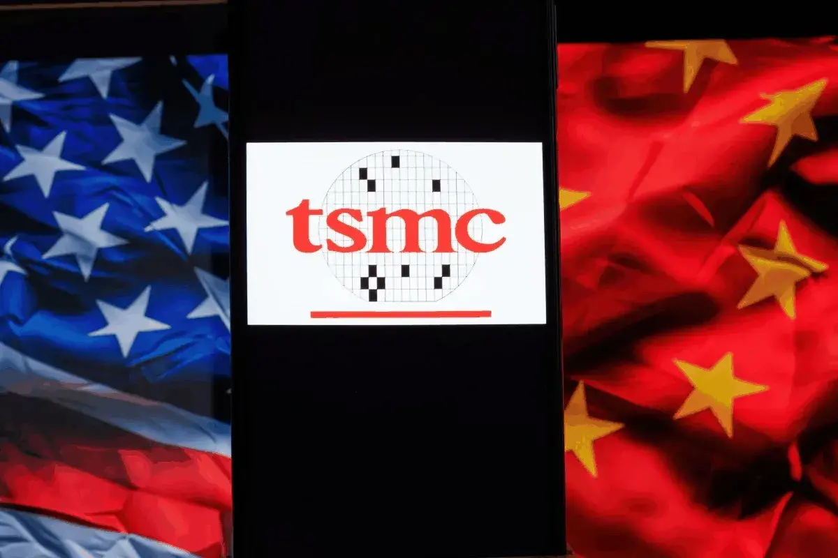 Lee más sobre el artículo Estados Unidos concede a TSMC una licencia anual para importar herramientas de fabricación de chips estadounidenses a China