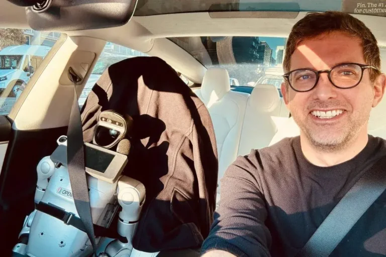 Empresa estadounidense abre las puertas a la adopción global de robots humanoides chinos