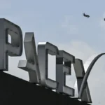 SpaceX busca aprobación federal para lanzar 1 millón de centros de datos satelitales con energía solar