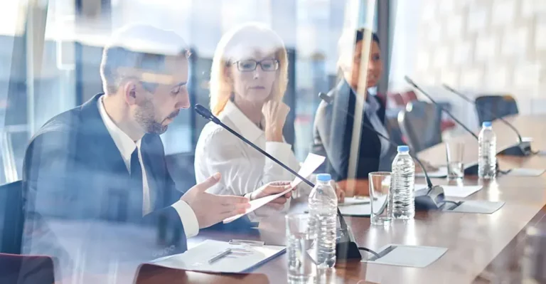 El lavado con IA podría llevar a los clientes a la tintorería