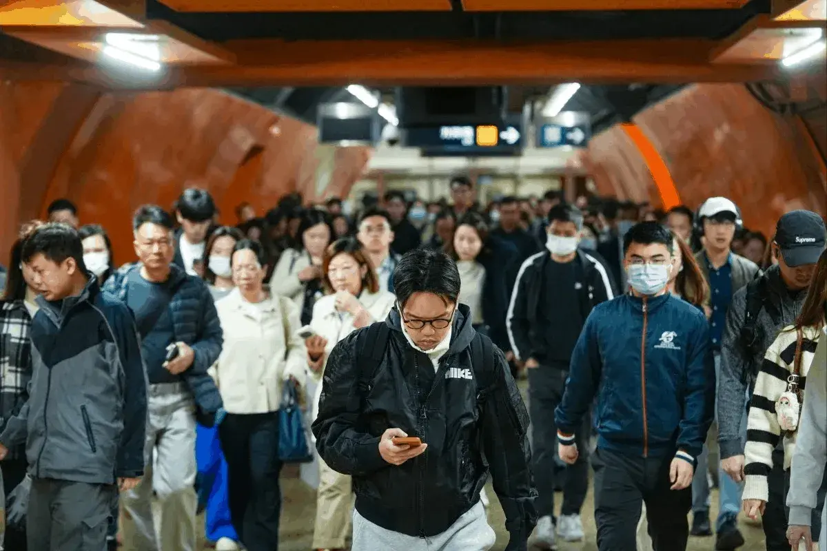 En este momento estás viendo Cómo los recién graduados que se incorporan al mercado laboral pueden superar a la IA