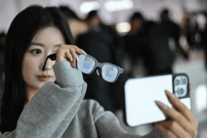 Lee más sobre el artículo Las gafas con inteligencia artificial registran un fuerte crecimiento en las ventas durante el Festival de Primavera en China