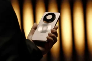 Lee más sobre el artículo Huawei aspira a un regreso global con el Mate 80 Pro y un nuevo smartwatch