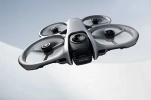 Lee más sobre el artículo DJI presenta su primer dron de 360 ​​grados en medio de una disputa de patentes con su rival local Insta360