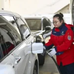 El aumento del precio del petróleo impulsa la fiebre de los vehículos eléctricos en China, brindando un impulso oportuno a los fabricantes de automóviles