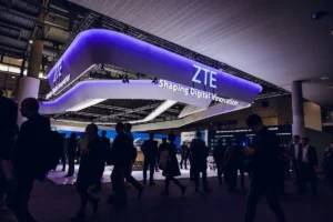 Lee más sobre el artículo Los ingresos de ZTE por computación aumentan un 150% en medio del auge de la IA, pero sus ganancias caen un 33%