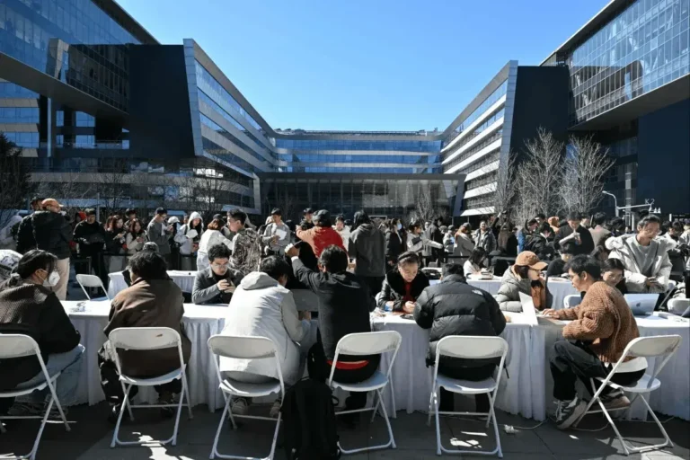 En medio del frenesí por OpenClaw, el banco central de China se suma a las advertencias sobre ciberseguridad