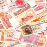 Hong Kong se prepara para otorgar las primeras licencias de stablecoin a HSBC y Standard Chartered