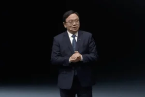 Lee más sobre el artículo BYD de China busca que la carga de vehículos eléctricos sea tan rápida como repostar gasolina