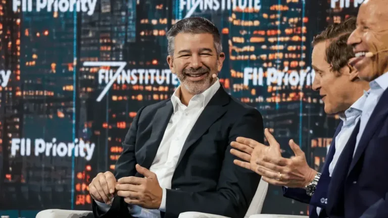 El ex director ejecutivo de Uber, Kalanick, rebautiza su última empresa, Atoms, y la expande a los sectores de minería y transporte