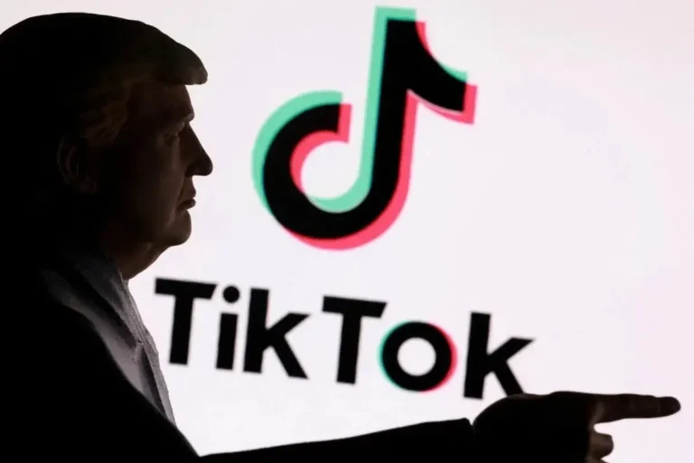 Trump demandado para revocar la aprobación de la venta de TikTok en EE.UU.