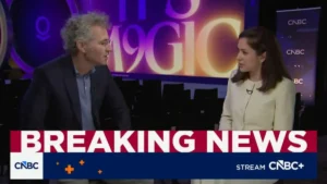 Lee más sobre el artículo La tecnología de Palantir da a Occidente una ventaja crucial en Oriente Medio, afirma el director ejecutivo Alex Karp