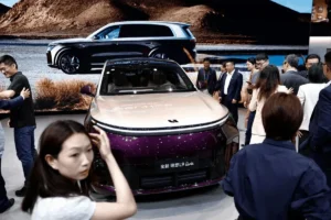 Lee más sobre el artículo Li Auto de China apunta a BMW y Mercedes con sus SUV premium en Oriente Medio y Asia-Pacífico