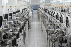 Lee más sobre el artículo La carrera por el talento en semiconductores e IA se intensifica mientras Taiwán endurece la represión contra la supuesta captación ilegal de talento