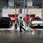 Los inversores chinos celebran el progreso del chip de IA de Tesla, impulsando las acciones de los proveedores locales