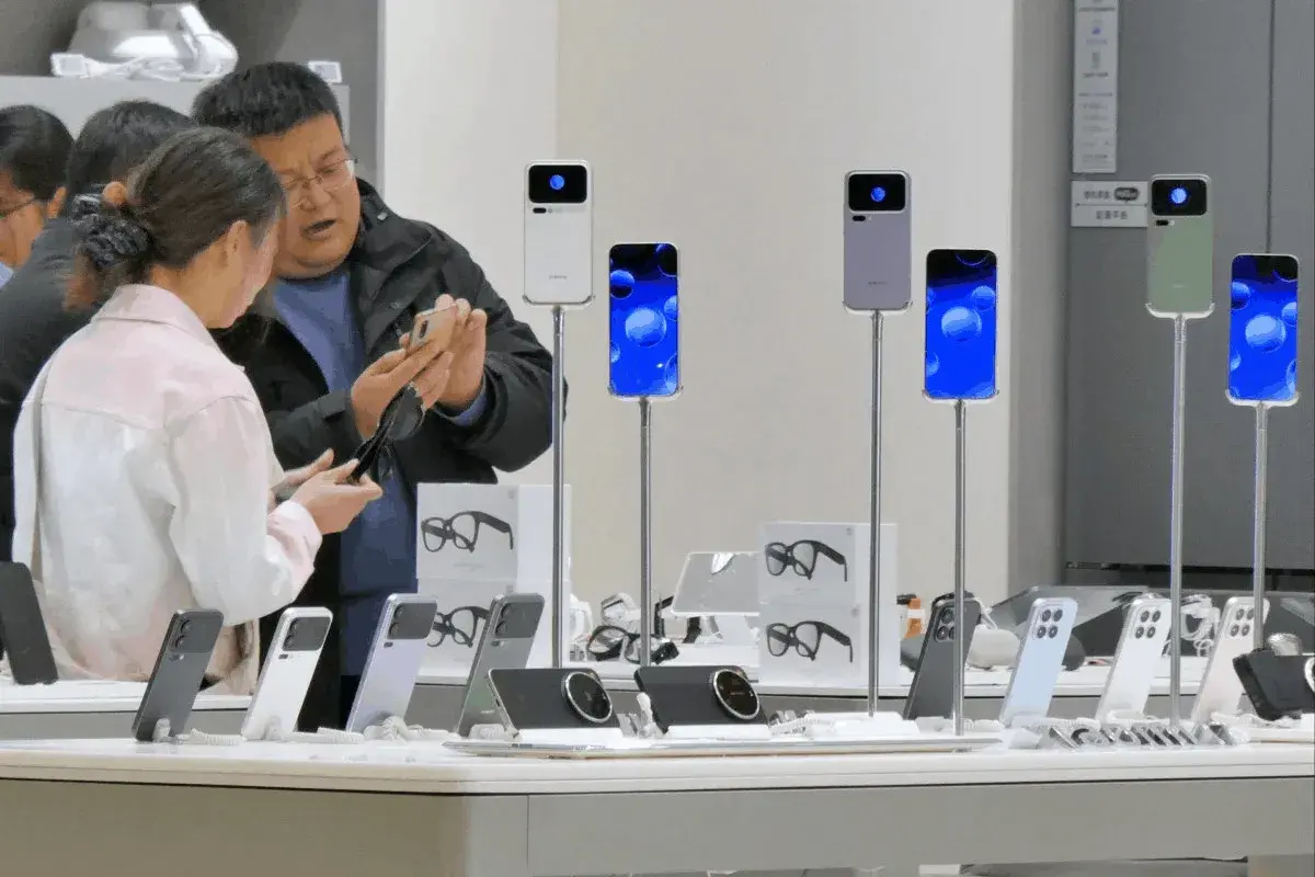 En este momento estás viendo Xiaomi sube los precios de los teléfonos mientras la crisis de los chips de memoria se extiende por la cadena de suministro