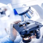 Auge impulsado por la biotecnología: ocho empresas chinas llegan al próspero mercado bursátil de Hong Kong