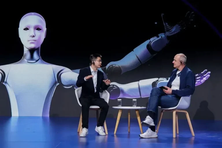 Director ejecutivo de Unitree Robotics: Generación de movimientos arbitrarios de robots y combate autónomo