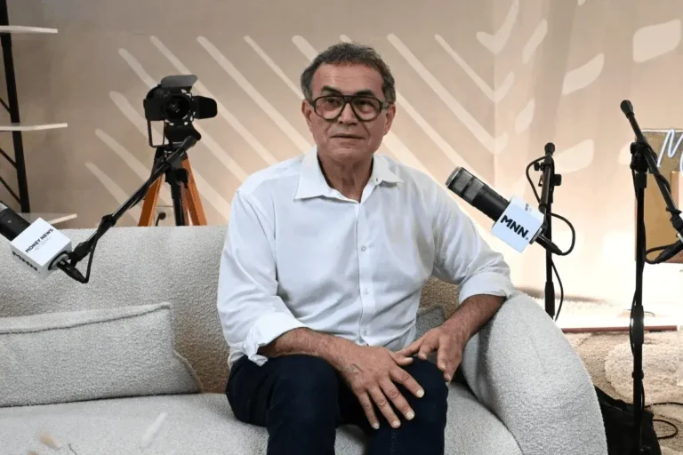 Estados Unidos y China, considerados los principales beneficiarios de la IA, según el nuevo pronóstico de crecimiento del economista conocido como el «Doctor Catástrofe»