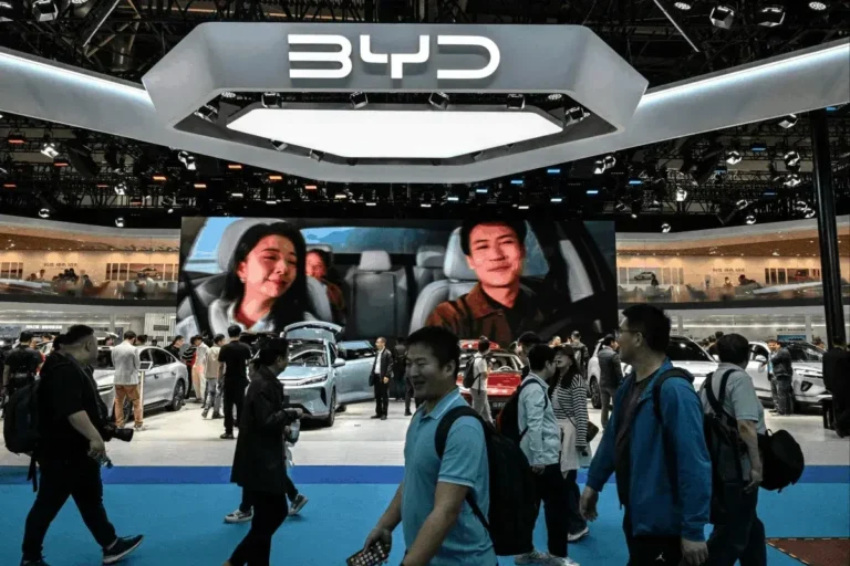 BYD de China aspira a cero accidentes con su sistema «God’s Eye» y promete cubrir los costos de colisiones
