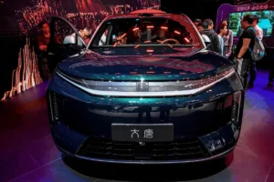 Lee más sobre el artículo Foxconn y BYD, entre los principales exportadores, mientras las empresas chinas cotizadas alcanzan un hito en sus ingresos en el extranjero
