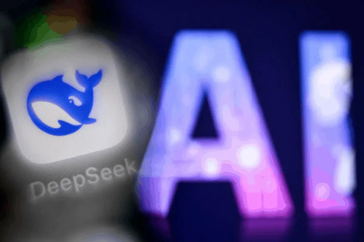 En este momento estás viendo ¿Quiénes podrían beneficiarse de la versión V4 de DeepSeek ante la creciente demanda de chips en China?