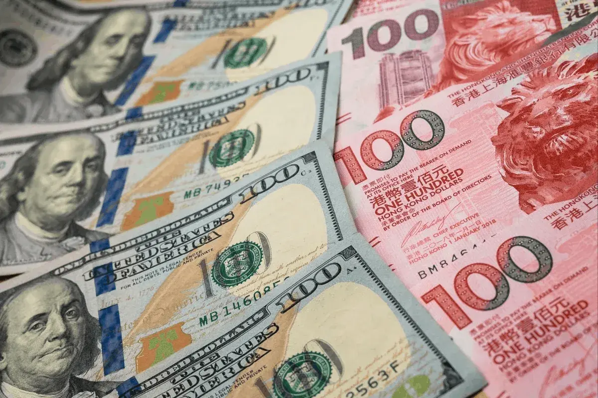 En este momento estás viendo «El efectivo es el rey»: las empresas de Hong Kong y de la China continental acumulan reservas a medida que se reducen las opciones de crecimiento