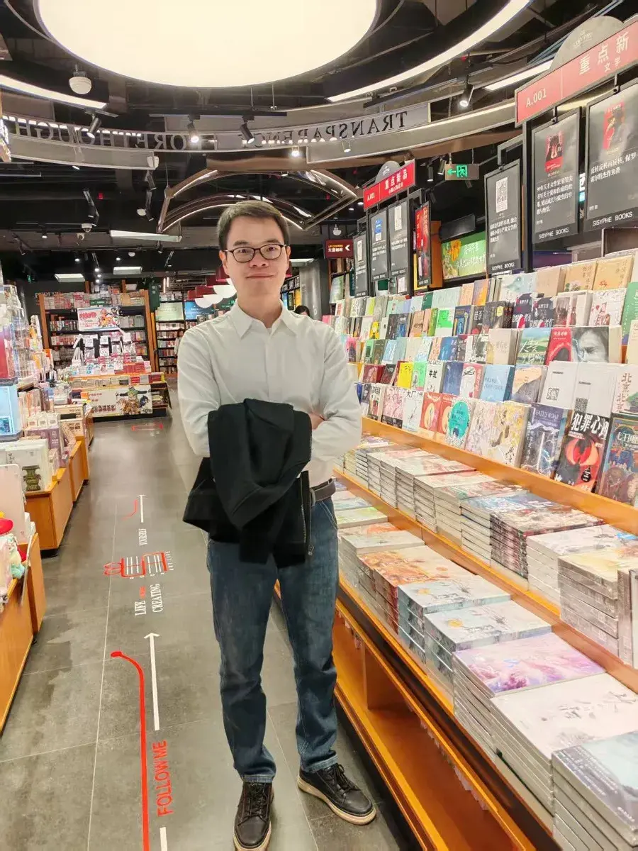 En este momento estás viendo Cai Shaowei: No es un «lector esforzado»: leer es una forma de vida