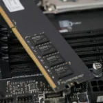 Los fabricantes chinos de módulos de memoria intensifican la producción a medida que el avance de CXMT en DDR5 llega al mercado