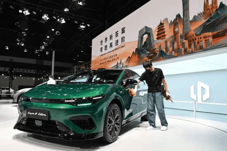 El fabricante chino de vehículos eléctricos Leapmotor elige la planta española de Stellantis para su producción en la UE