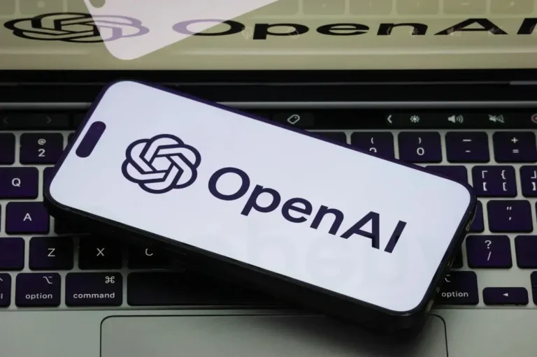 OpenAI no puede permitir que consultores de IA incompetentes arruinen el mercado, por lo que adquirió su propia consultora